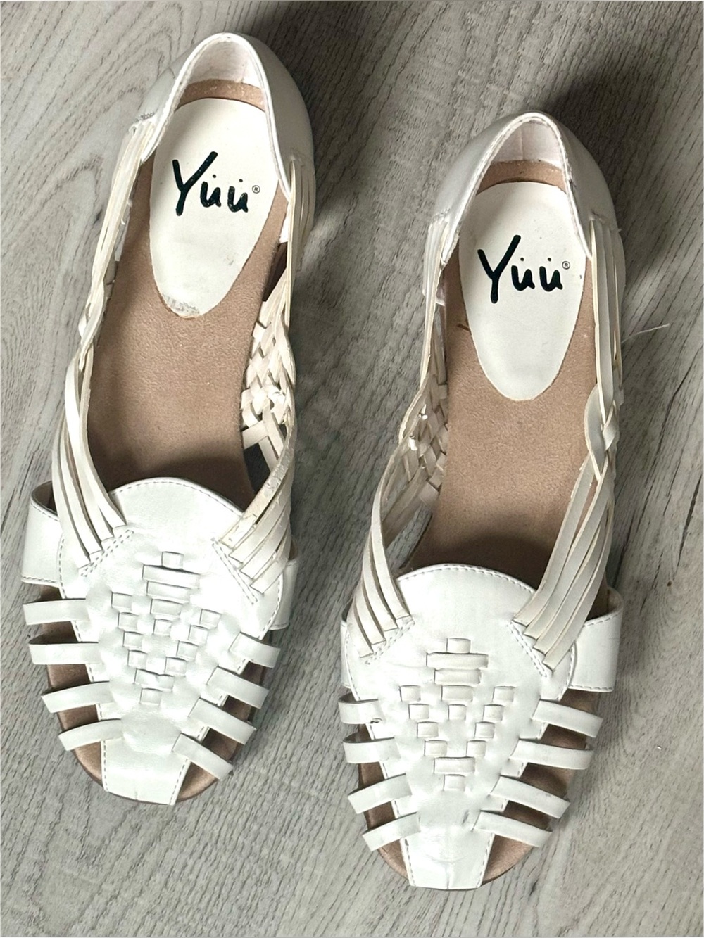 Yuu Women's White Woven Closed Toe Vegan Leather Huarache-Style Sandals-9.5